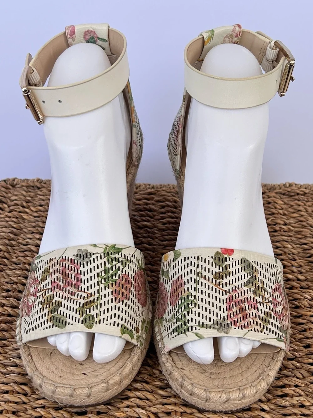 Vince Camuto Women’s Leerata Wedge‎ Espadrille Sandal Floral Print Size 7M